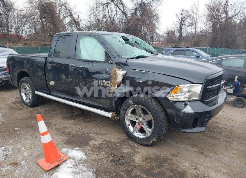 2016 Ram 1500 EXPRESS (VIN 1C6RR7FT1GS412568) main photo