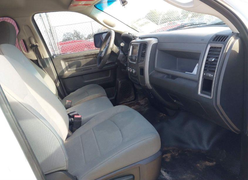 Photo 5 of 2016 Ram 1500 TRADESMAN (VIN 1C6RR7FT2GS121822)