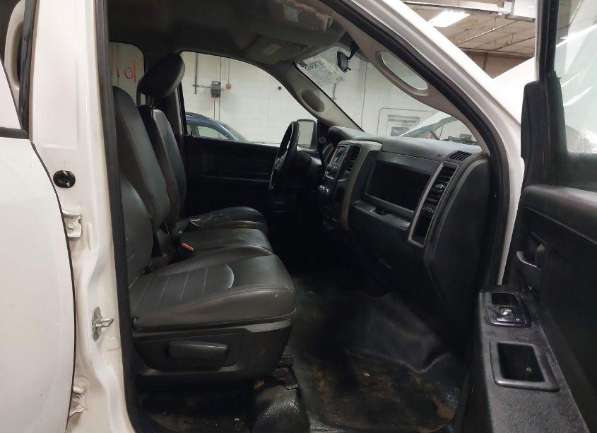 Photo 5 of 2016 Ram 1500 TRADESMAN (VIN 1C6RR7FT2GS139785)