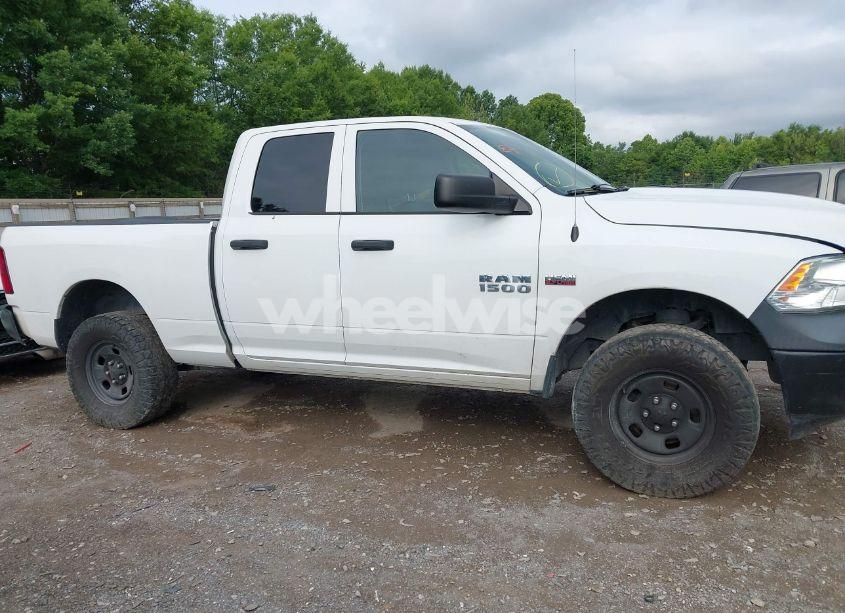 Photo 13 of 2017 Ram 1500 TRADESMAN 4X4 6'4 BOX (VIN 1C6RR7FT2HS652858)