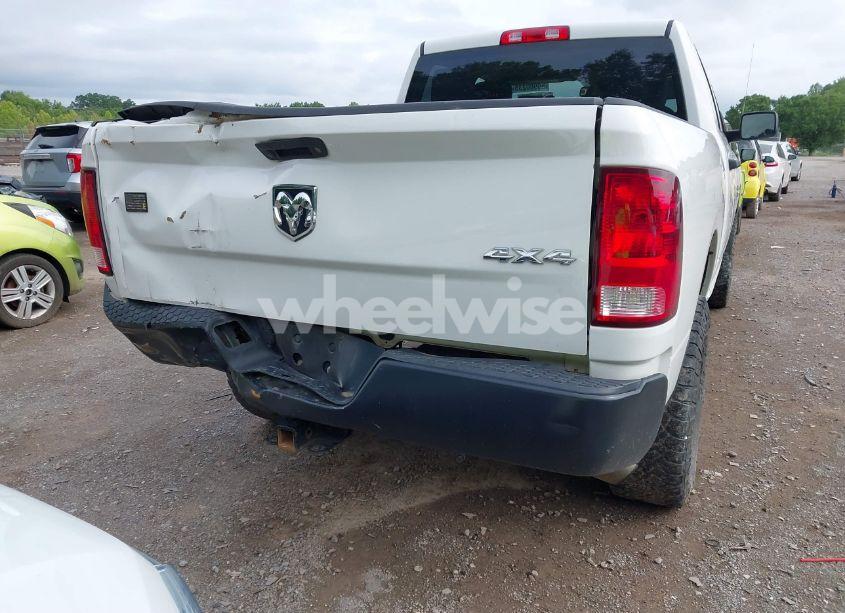 Photo 16 of 2017 Ram 1500 TRADESMAN 4X4 6'4 BOX (VIN 1C6RR7FT2HS652858)
