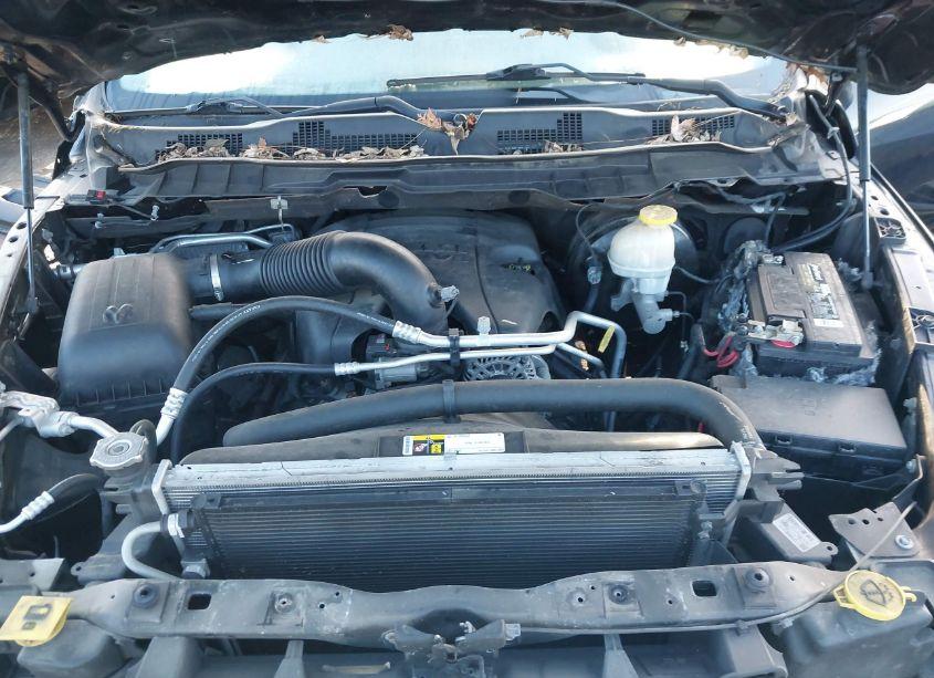 Photo 10 of 2017 Ram 1500 EXPRESS 4X4 6'4 BOX (VIN 1C6RR7FT2HS784986)