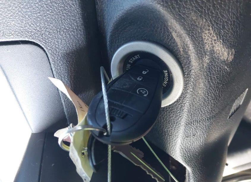 Photo 11 of 2017 Ram 1500 EXPRESS 4X4 6'4 BOX (VIN 1C6RR7FT2HS784986)