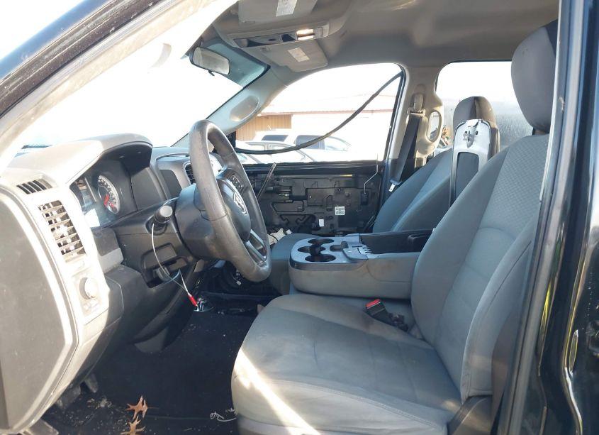 Photo 5 of 2017 Ram 1500 EXPRESS 4X4 6'4 BOX (VIN 1C6RR7FT2HS784986)