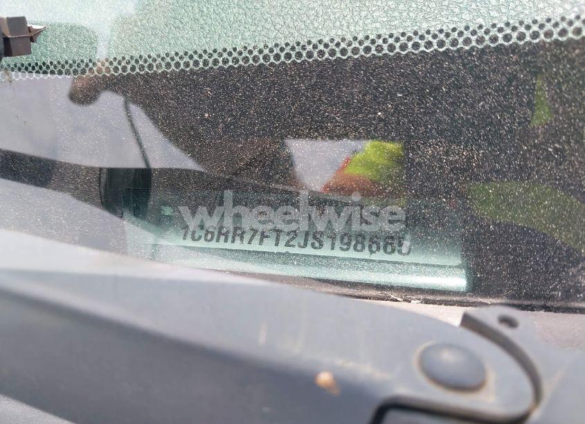 Photo 9 of 2018 Ram 1500 EXPRESS 4X4 6'4 BOX (VIN 1C6RR7FT2JS198665)