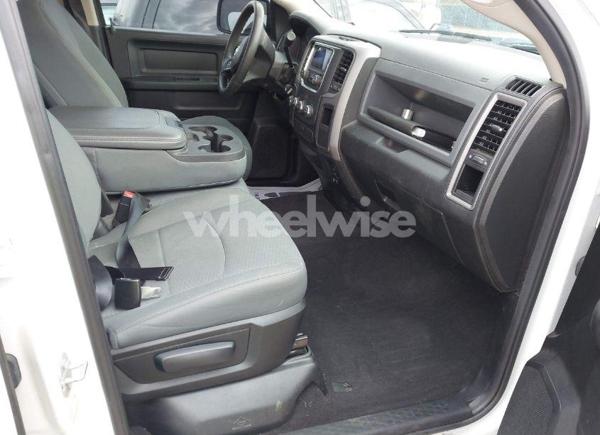 Photo 5 of 2018 Ram 1500 ST (VIN 1C6RR7FT2JS320182)