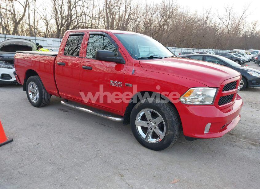 2013 Ram 1500 EXPRESS (VIN 1C6RR7FT3DS682297) main photo