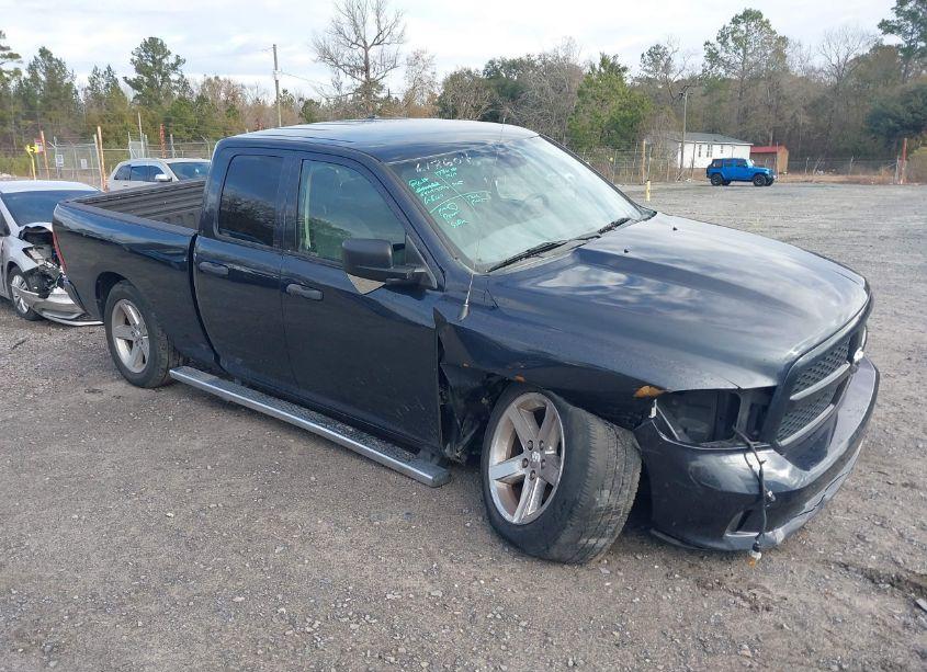 2015 Ram 1500 EXPRESS (VIN 1C6RR7FT3FS618604) main photo