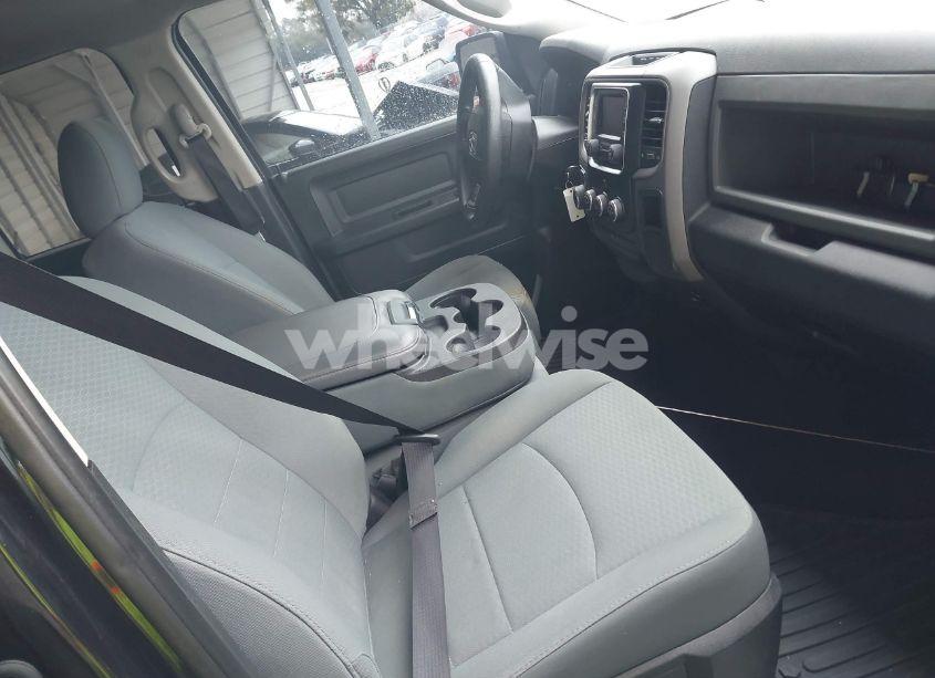 Photo 5 of 2016 Ram 1500 EXPRESS (VIN 1C6RR7FT3GS116466)