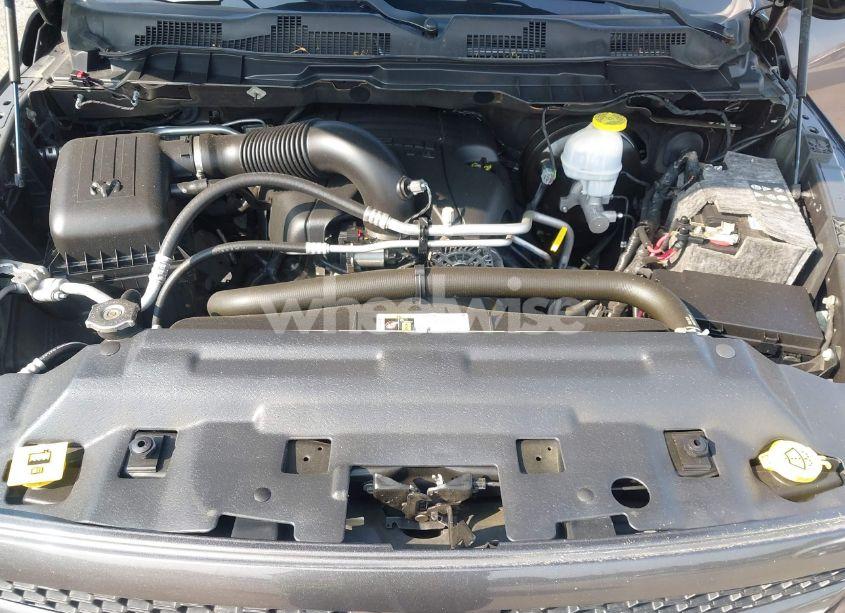 Photo 10 of 2018 Ram 1500 EXPRESS 4X4 6'4 BOX (VIN 1C6RR7FT3JS218244)