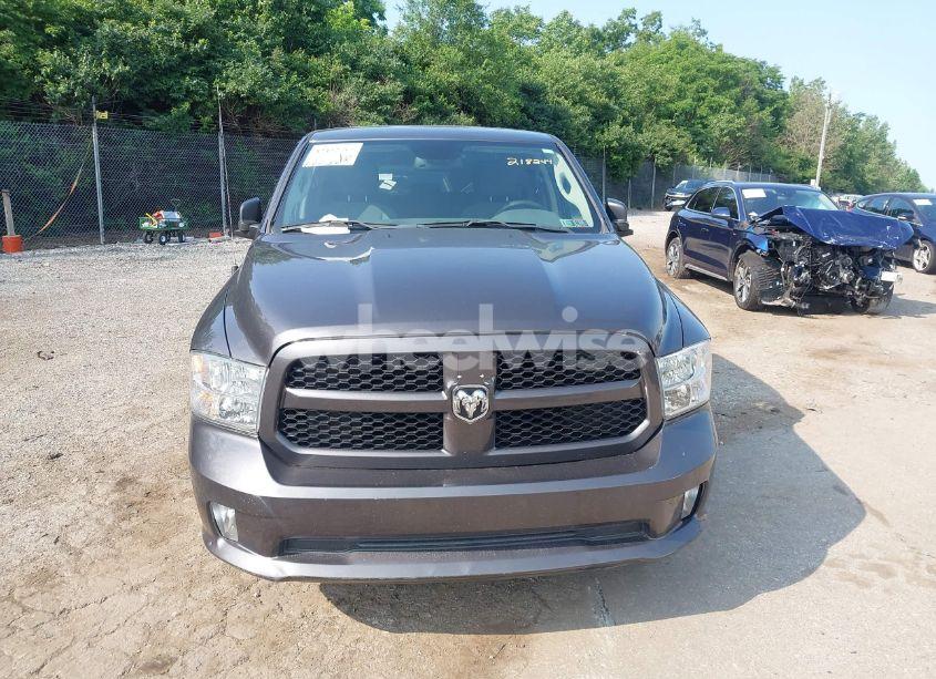 Photo 12 of 2018 Ram 1500 EXPRESS 4X4 6'4 BOX (VIN 1C6RR7FT3JS218244)