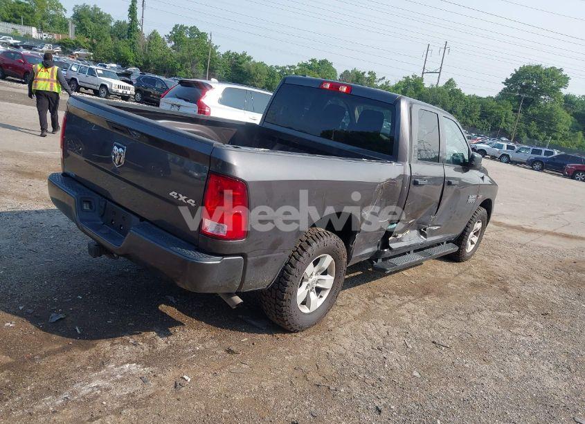 Photo 4 of 2018 Ram 1500 EXPRESS 4X4 6'4 BOX (VIN 1C6RR7FT3JS218244)