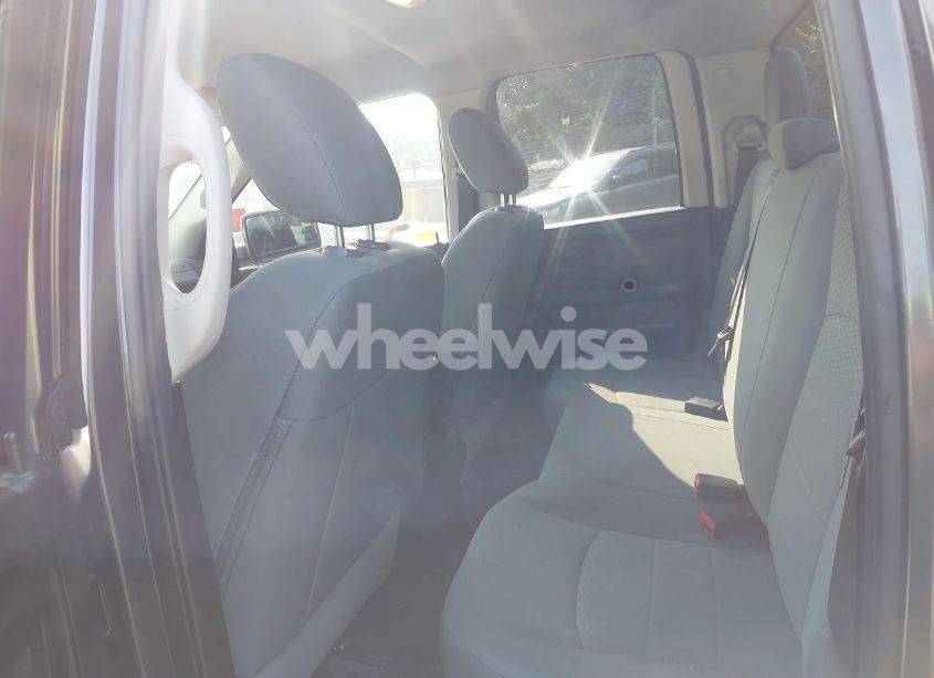 Photo 8 of 2018 Ram 1500 EXPRESS 4X4 6'4 BOX (VIN 1C6RR7FT3JS218244)