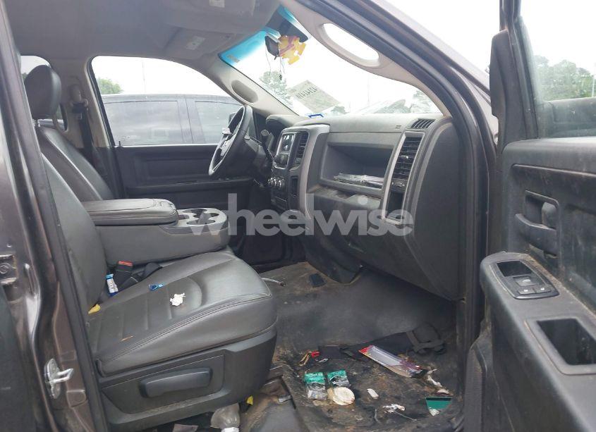 Photo 5 of 2014 Ram 1500 (VIN 1C6RR7FT4ES351004)