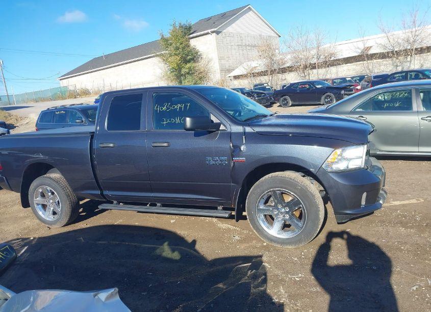 Photo 13 of 2016 Ram 1500 EXPRESS (VIN 1C6RR7FT4GS110482)