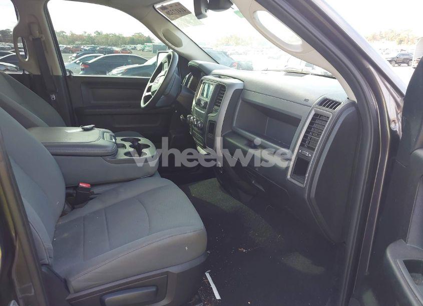 Photo 5 of 2016 Ram 1500 EXPRESS (VIN 1C6RR7FT4GS140565)