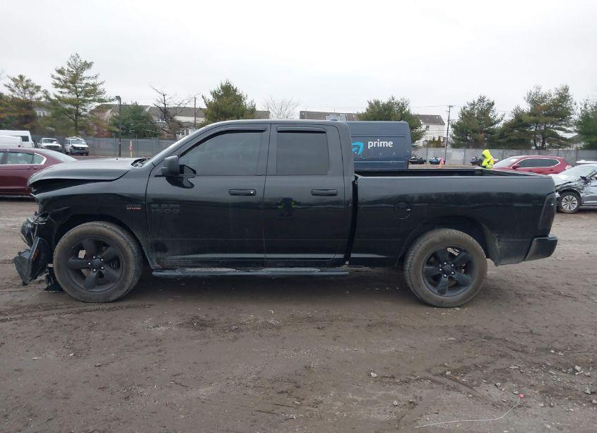 Photo 14 of 2018 Ram 1500 EXPRESS 4X4 6'4 BOX (VIN 1C6RR7FT4JS140850)