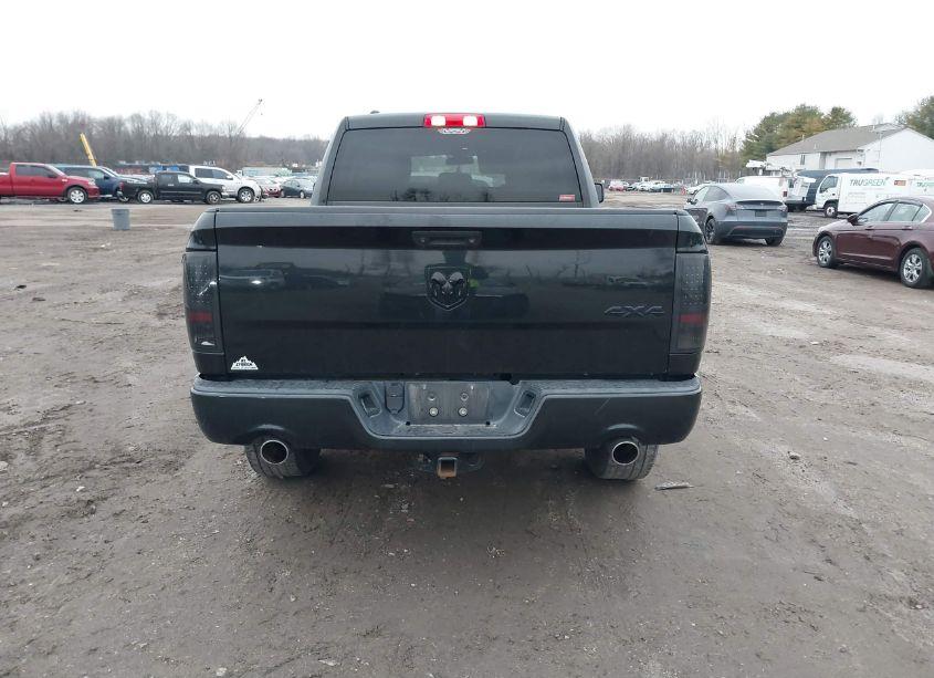 Photo 16 of 2018 Ram 1500 EXPRESS 4X4 6'4 BOX (VIN 1C6RR7FT4JS140850)