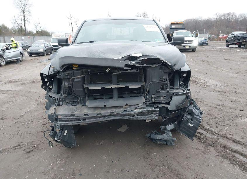 Photo 6 of 2018 Ram 1500 EXPRESS 4X4 6'4 BOX (VIN 1C6RR7FT4JS140850)