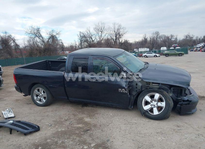 Photo 14 of 2018 Ram 1500 EXPRESS 4X4 6'4 BOX (VIN 1C6RR7FT4JS348324)