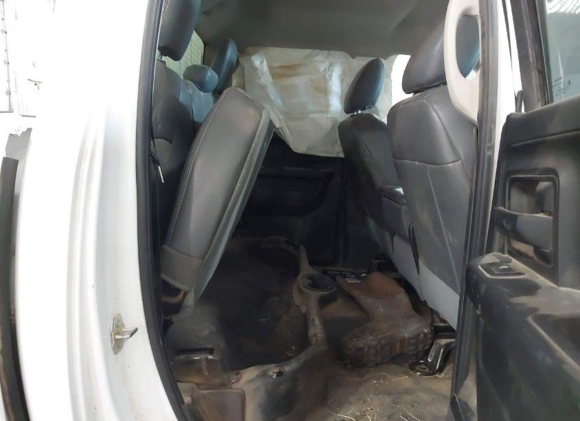 Photo 8 of 2019 Ram 1500 CLASSIC TRADESMAN 4X4 6'4 BOX (VIN 1C6RR7FT4KS670298)