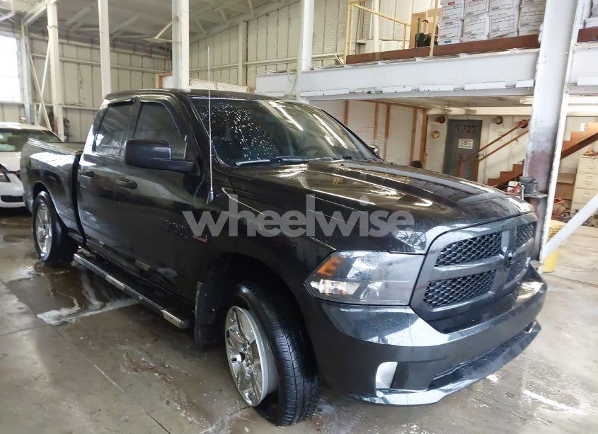 2015 Ram 1500 EXPRESS (VIN 1C6RR7FT5FS718011) main photo