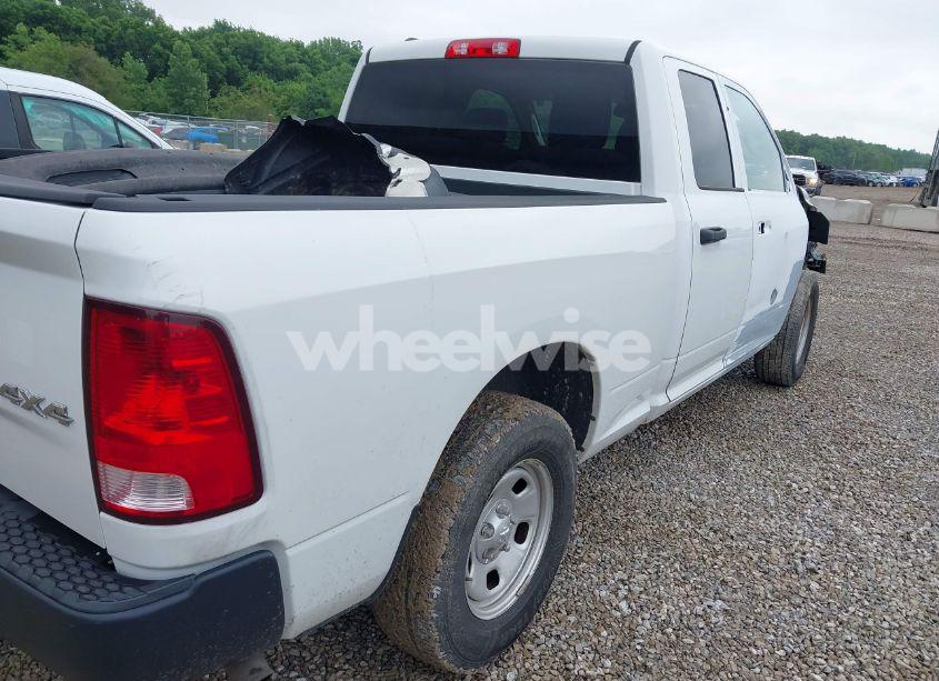 Photo 4 of 2016 Ram 1500 TRADESMAN (VIN 1C6RR7FT5GS125377)