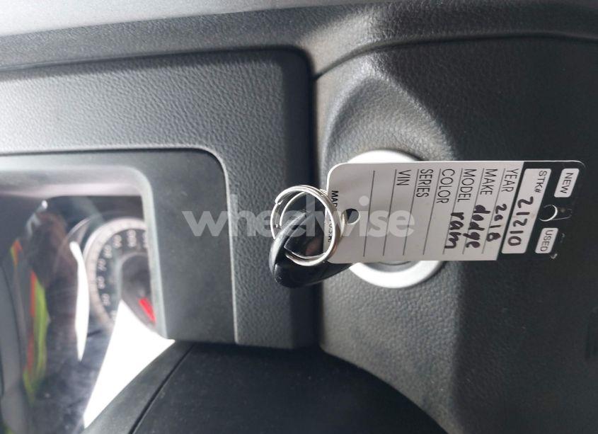 Photo 11 of 2018 Ram 1500 EXPRESS 4X4 6'4 BOX (VIN 1C6RR7FT5JS320998)