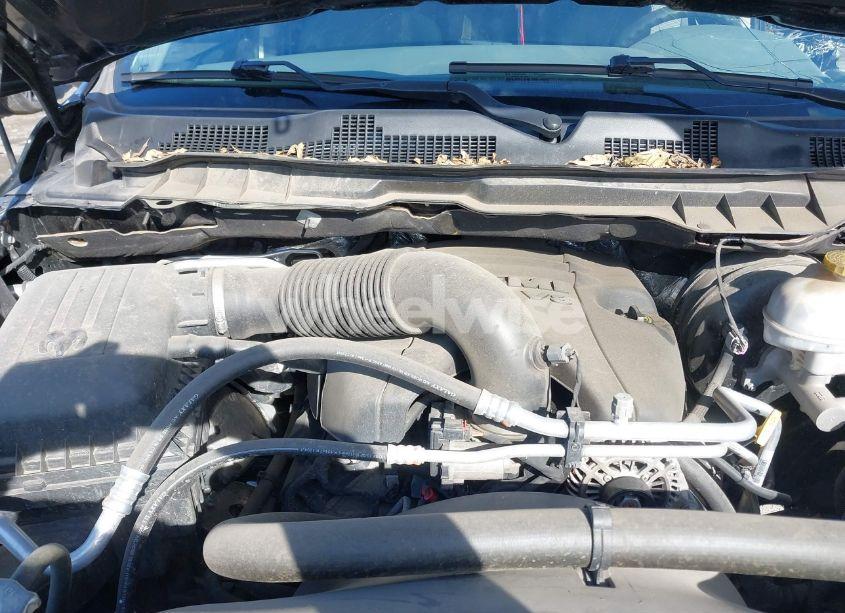 Photo 10 of 2019 Ram 1500 CLASSIC EXPRESS 4X4 6'4 BOX (VIN 1C6RR7FT5KS578097)