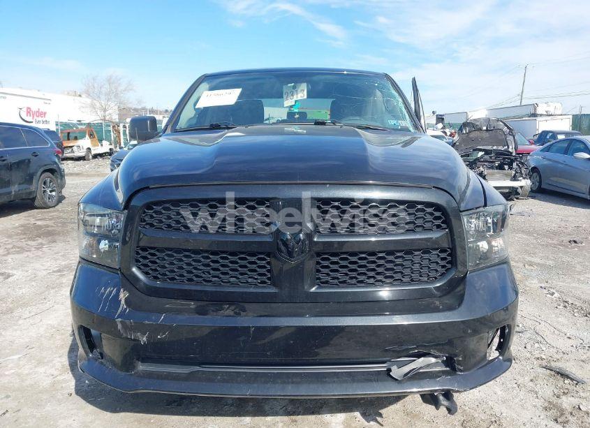 Photo 11 of 2019 Ram 1500 CLASSIC EXPRESS 4X4 6'4 BOX (VIN 1C6RR7FT5KS578097)