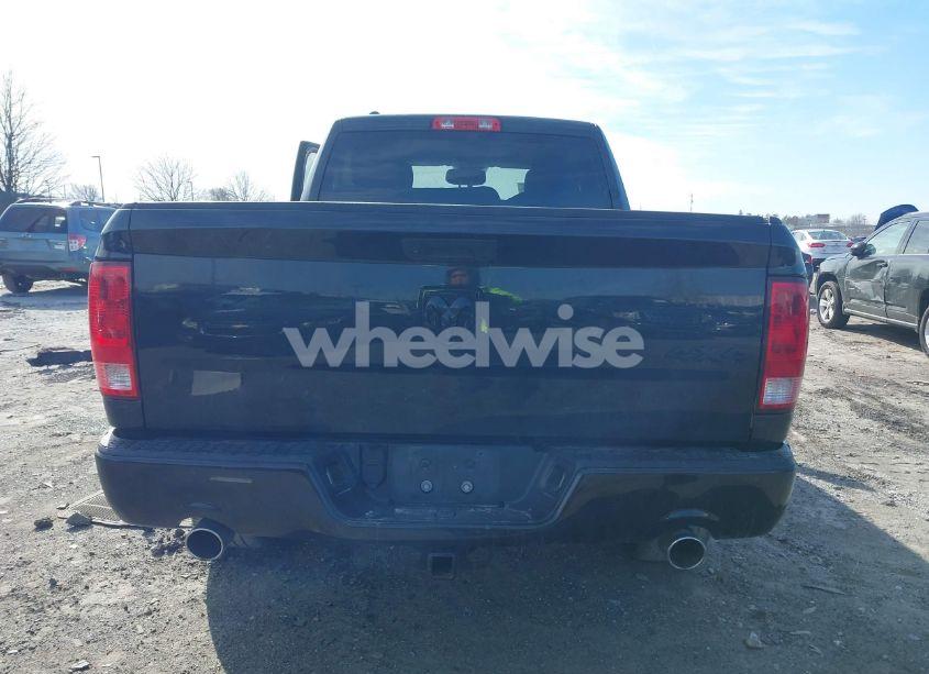 Photo 15 of 2019 Ram 1500 CLASSIC EXPRESS 4X4 6'4 BOX (VIN 1C6RR7FT5KS578097)