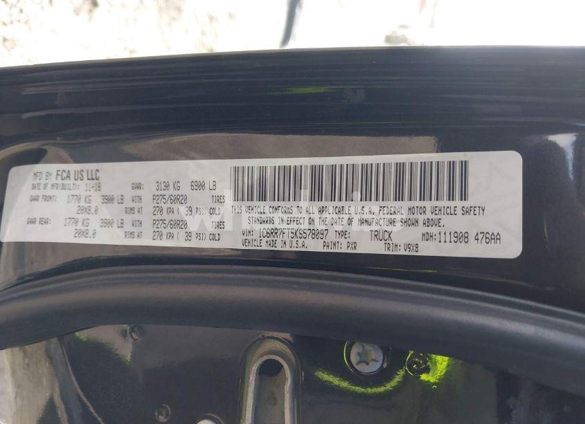 Photo 9 of 2019 Ram 1500 CLASSIC EXPRESS 4X4 6'4 BOX (VIN 1C6RR7FT5KS578097)