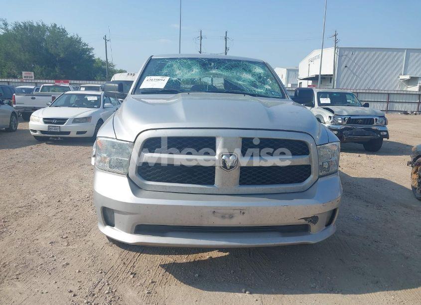 Photo 12 of 2016 Ram 1500 EXPRESS (VIN 1C6RR7FT6GS121564)