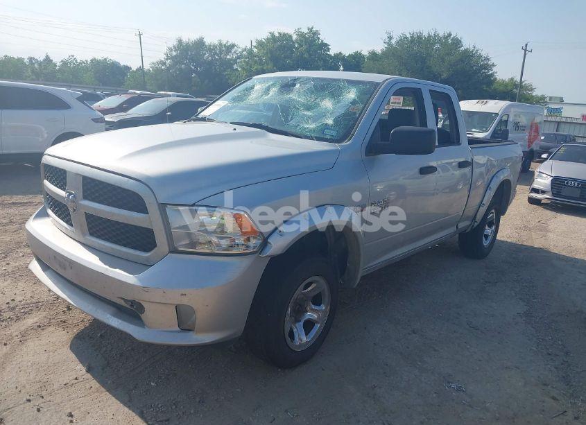 Photo 2 of 2016 Ram 1500 EXPRESS (VIN 1C6RR7FT6GS121564)