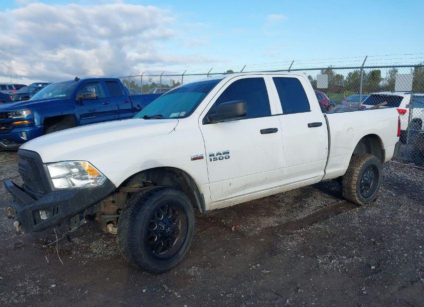 Photo 2 of 2017 Ram 1500 EXPRESS 4X4 6'4 BOX (VIN 1C6RR7FT6HS690030)