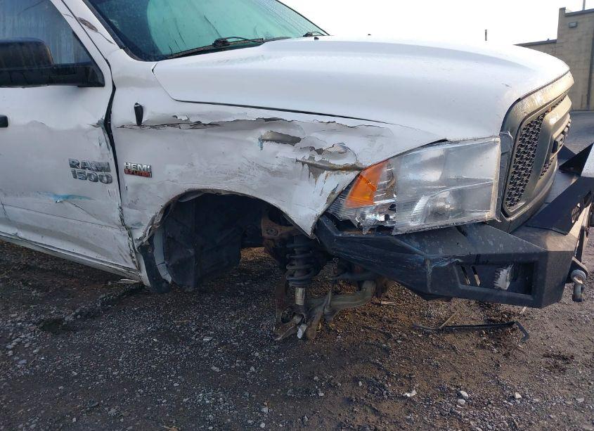 Photo 6 of 2017 Ram 1500 EXPRESS 4X4 6'4 BOX (VIN 1C6RR7FT6HS690030)