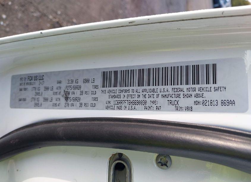 Photo 9 of 2017 Ram 1500 EXPRESS 4X4 6'4 BOX (VIN 1C6RR7FT6HS690030)