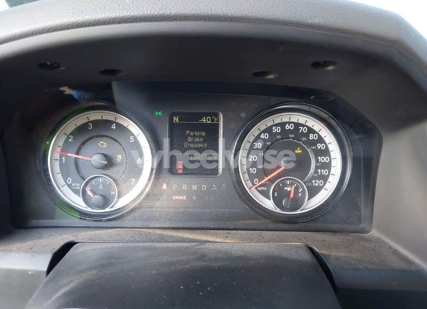 Photo 7 of 2017 Ram 1500 EXPRESS 4X4 6'4 BOX (VIN 1C6RR7FT6HS839326)