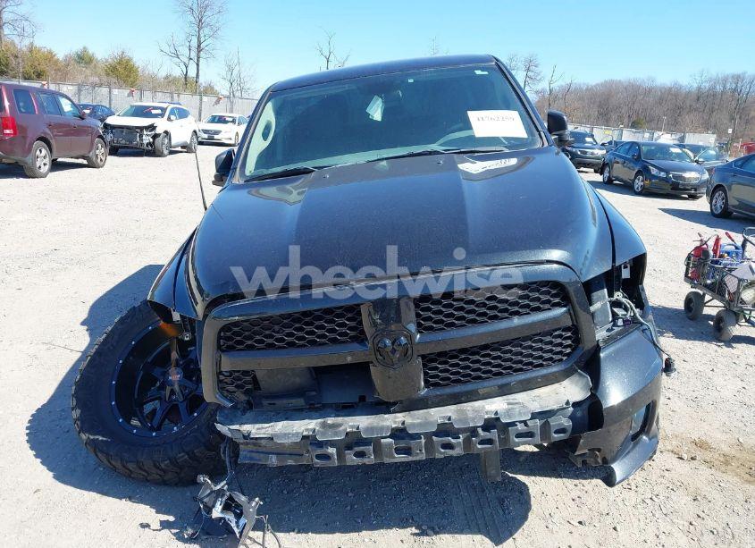 Photo 12 of 2019 Ram 1500 CLASSIC (VIN 1C6RR7FT6KS531421)