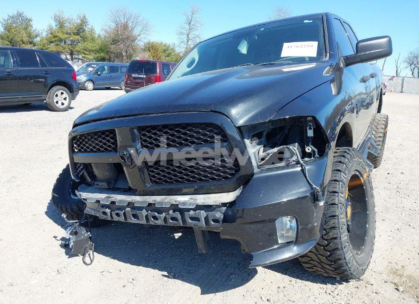 Photo 18 of 2019 Ram 1500 CLASSIC (VIN 1C6RR7FT6KS531421)