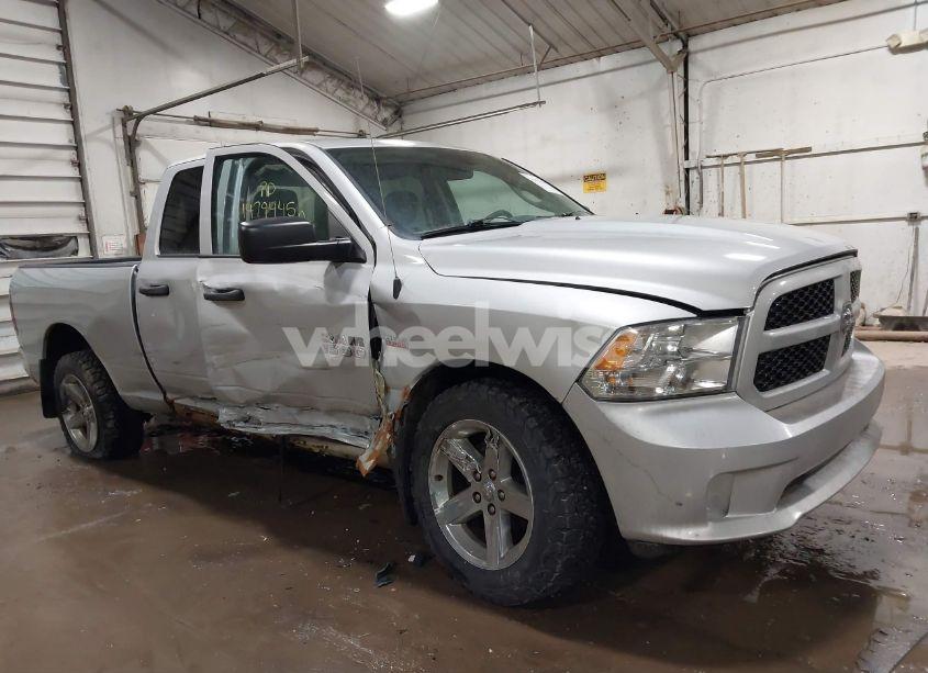 2014 Ram 1500 EXPRESS (VIN 1C6RR7FT7ES472190) main photo