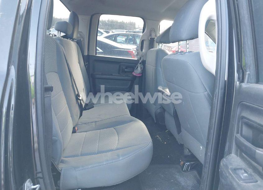 Photo 8 of 2017 Ram 1500 EXPRESS 4X4 6'4 BOX (VIN 1C6RR7FT7HS811616)