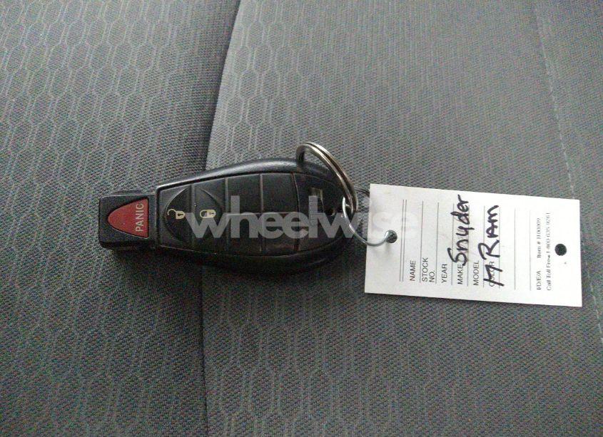 Photo 11 of 2017 Ram 1500 EXPRESS 4X4 6'4 BOX (VIN 1C6RR7FT7HS838282)