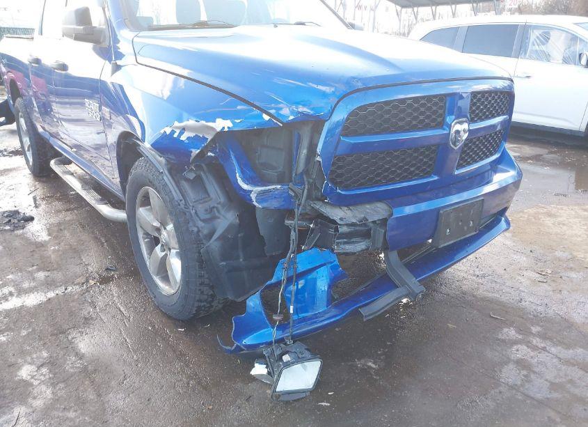 Photo 6 of 2018 Ram 1500 EXPRESS 4X4 6'4 BOX (VIN 1C6RR7FT7JS351122)