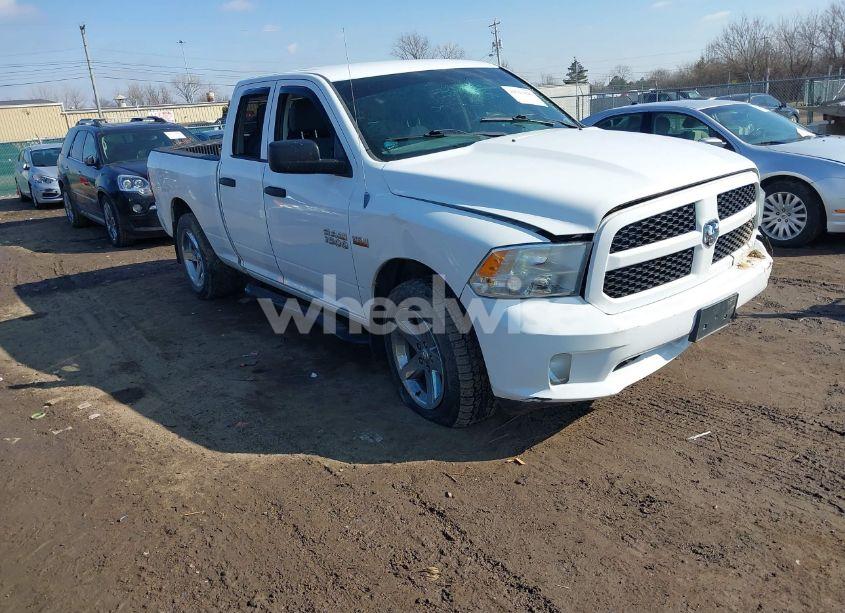 2014 Ram 1500 EXPRESS (VIN 1C6RR7FT8ES110031) main photo
