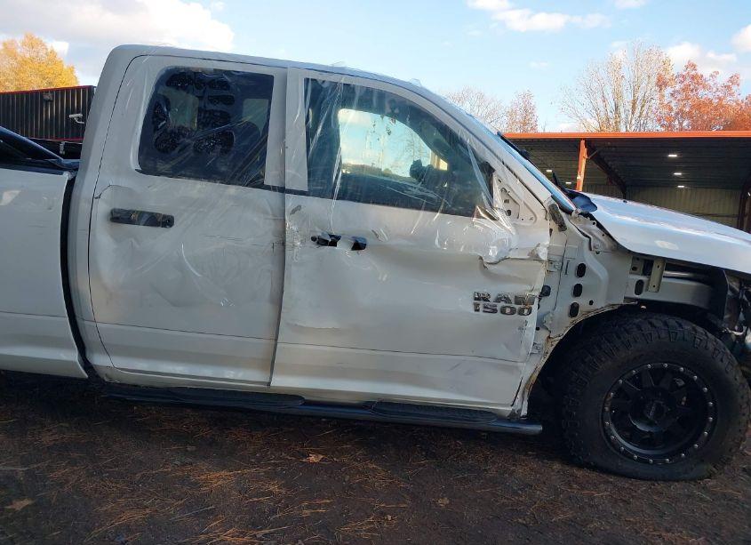 Photo 13 of 2016 Ram 1500 TRADESMAN (VIN 1C6RR7FT8GS131710)