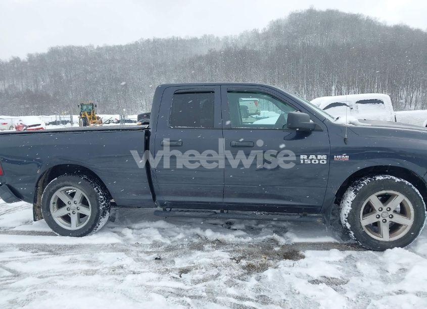 Photo 13 of 2018 Ram 1500 EXPRESS 4X4 6'4 BOX (VIN 1C6RR7FT8JS198377)