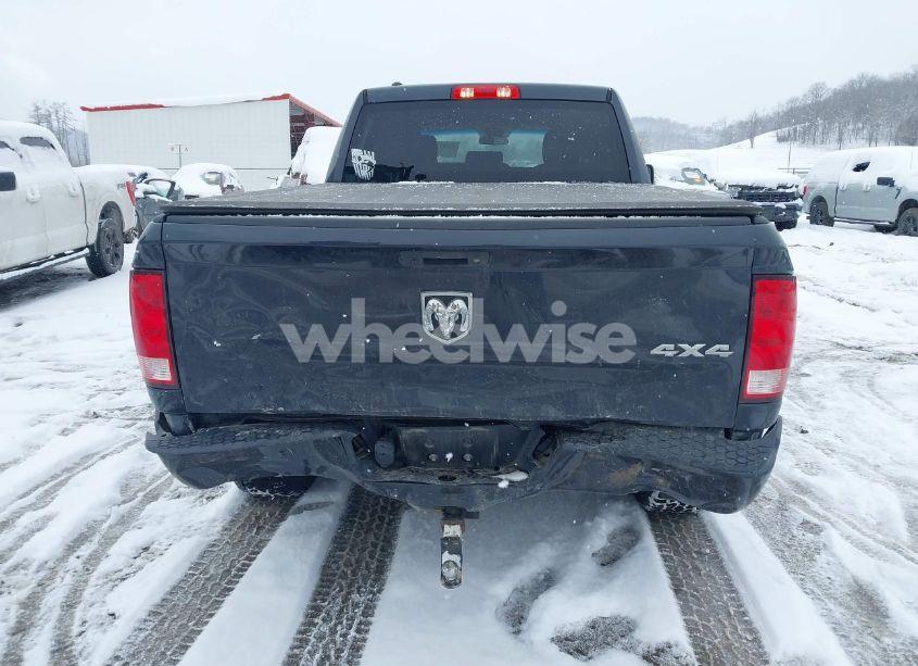 Photo 16 of 2018 Ram 1500 EXPRESS 4X4 6'4 BOX (VIN 1C6RR7FT8JS198377)