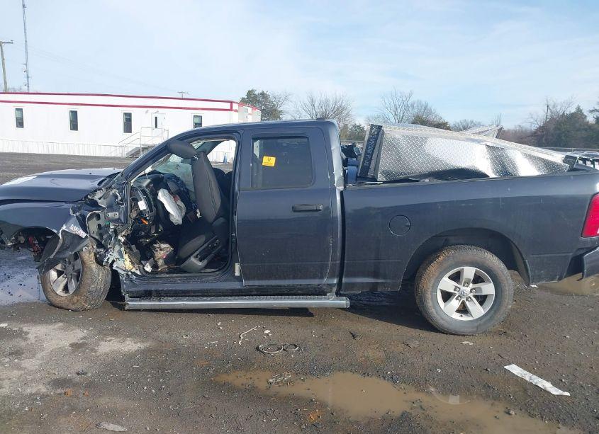 Photo 14 of 2018 Ram 1500 (VIN 1C6RR7FT8JS309445)
