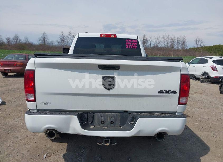Photo 16 of 2018 Ram 1500 EXPRESS 4X4 6'4 BOX (VIN 1C6RR7FT8JS310353)